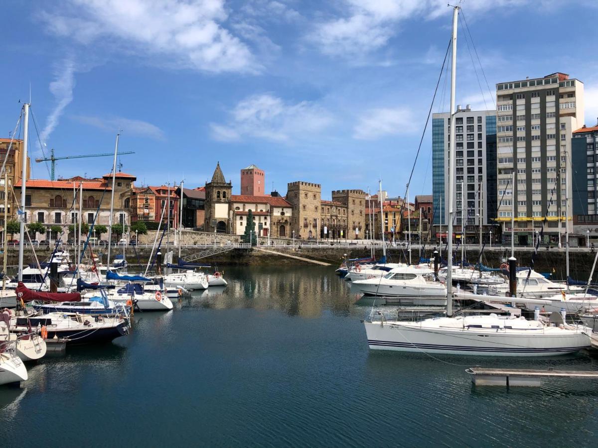 Alojamientos Muelle De Gijón Exteriör bild