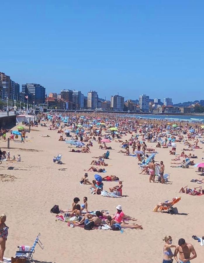 Alojamientos Muelle De Gijón Exteriör bild