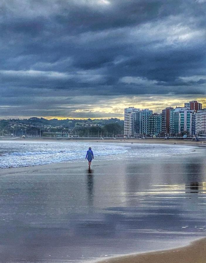 Alojamientos Muelle De Gijón Exteriör bild